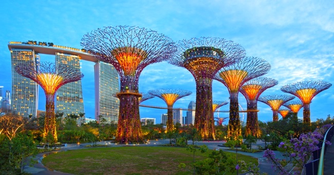 За даними щорічного дослідження журналу Economist, Сінгапур визнаний найдорожчим містом для життя в 2014 році