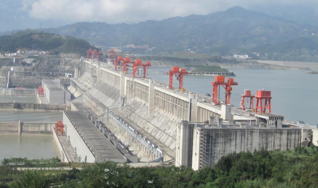 Гідроелектростанція «Три ущелини» ( «Санься») на річці Янцзи в Китаї займає в гідроенергетиці особливе місце